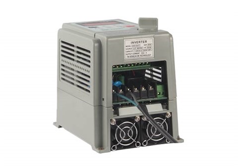 AS4-F-380V(0.75KW-2.2KW) 变频器